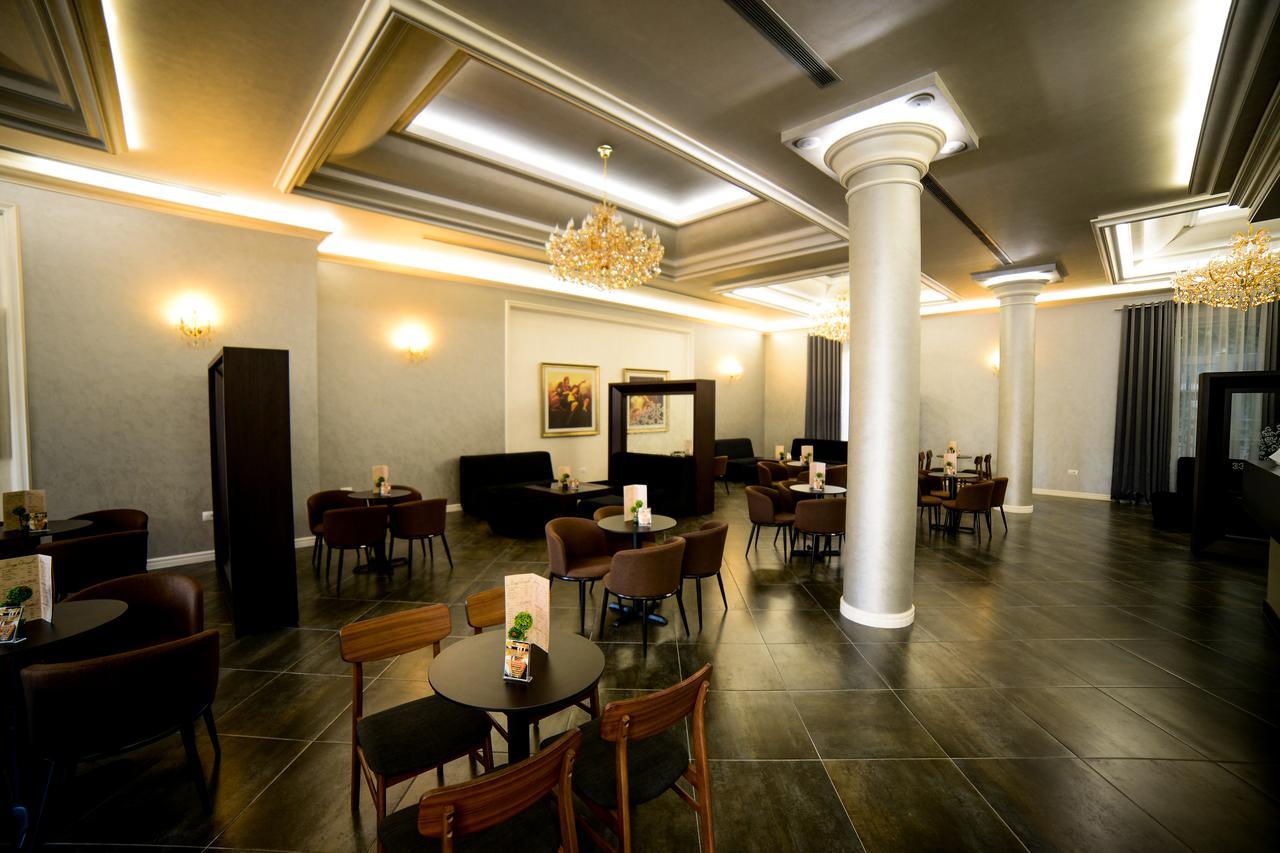 Hotel Imperial *